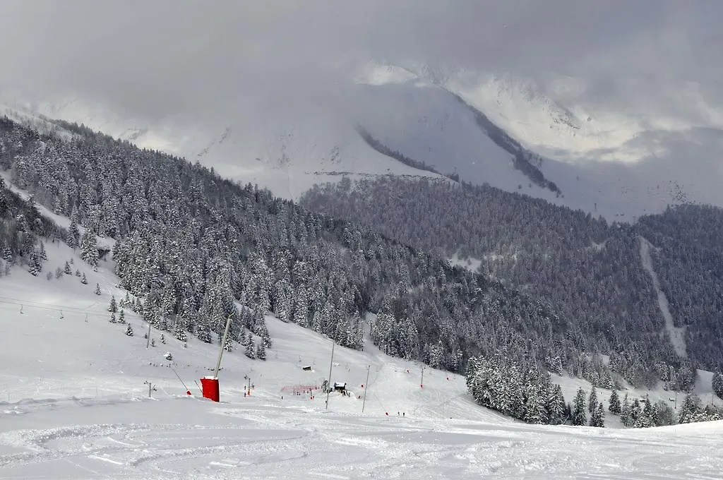 Hotel Club L'Ourson Bagnères-de-Luchon Διαμέρισμα